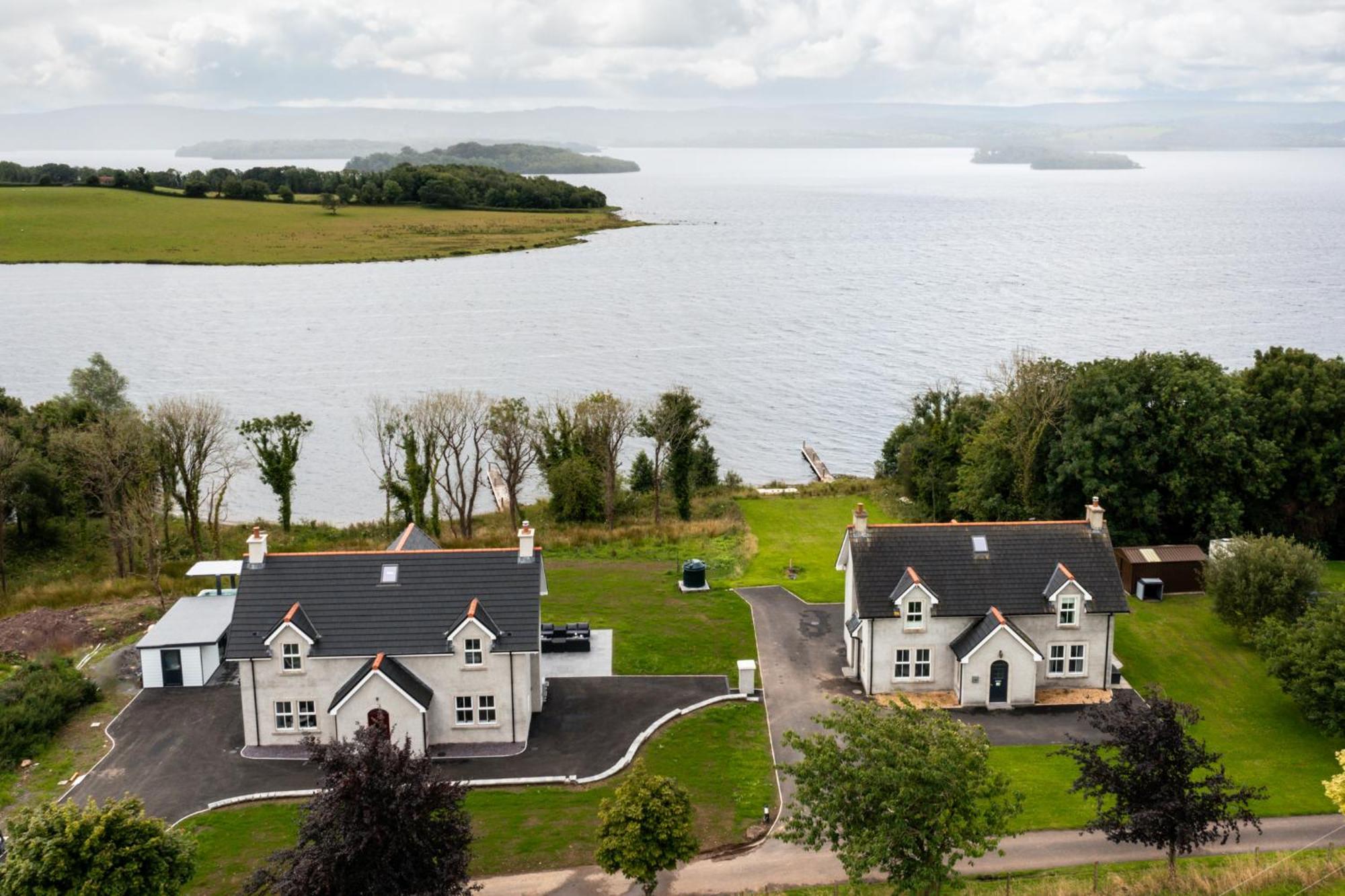 Villa Escape Ordinary At Lily'S Pad Enniskillen Exterior foto
